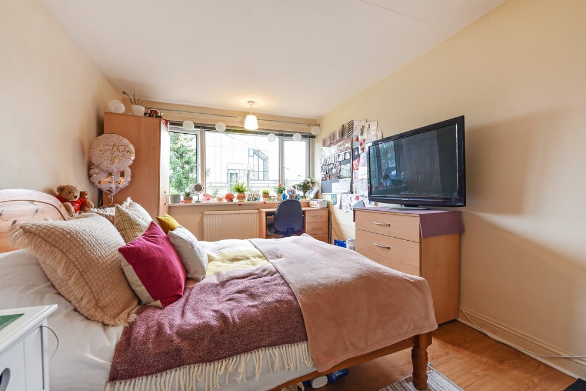 Queens Road, Winchester