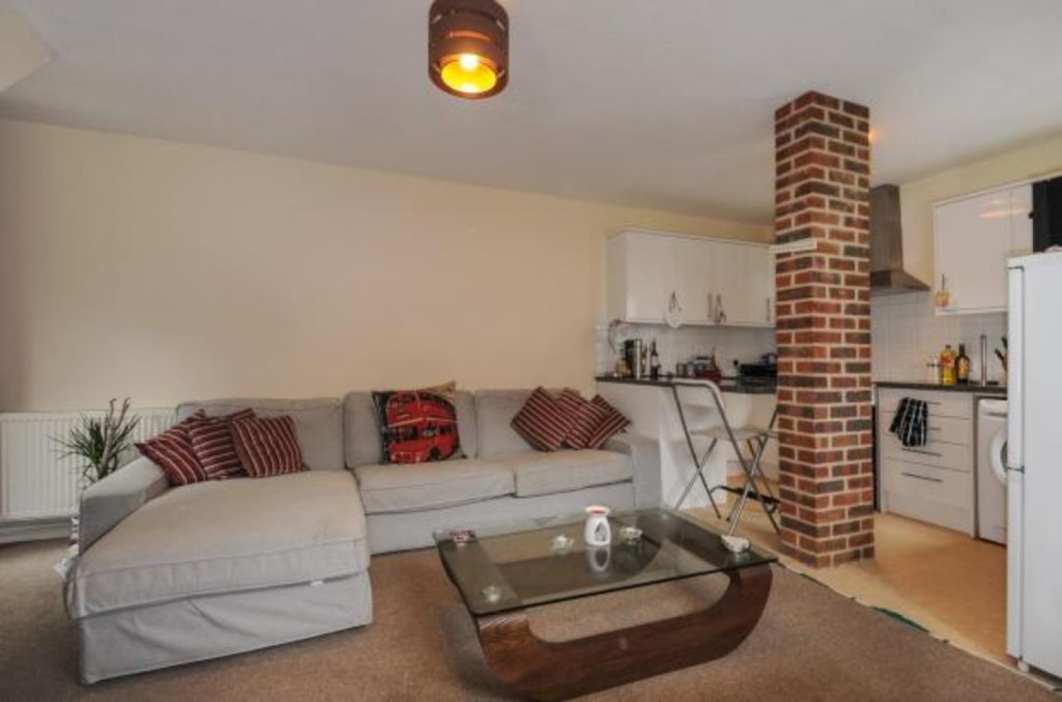 1 bedroom House for Letting Plough Way, Badger Farm, Winchester