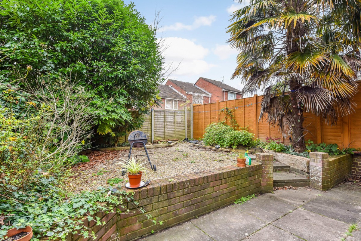 Elder Close, Badger Farm, Winchester