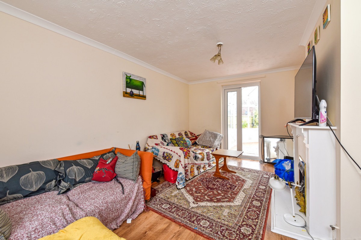 Shepherds Road, Winchester