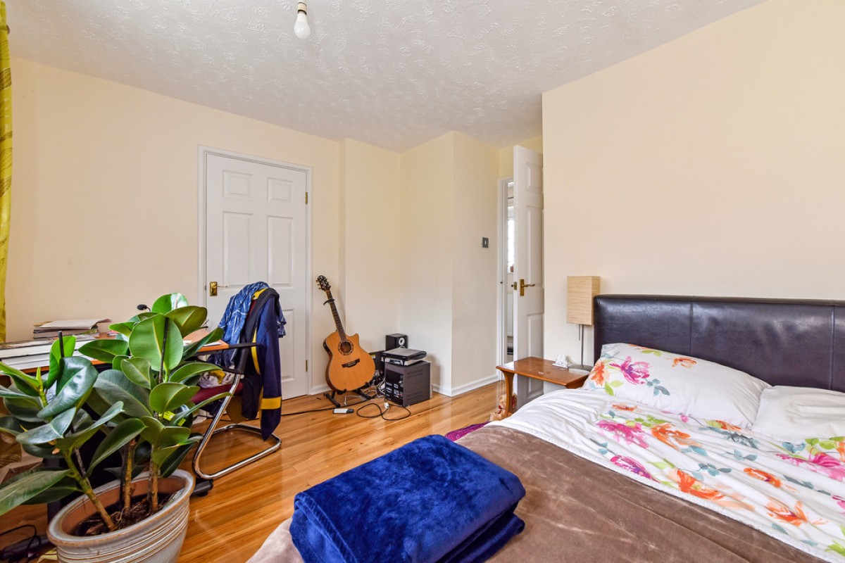 Shepherds Road, Winchester