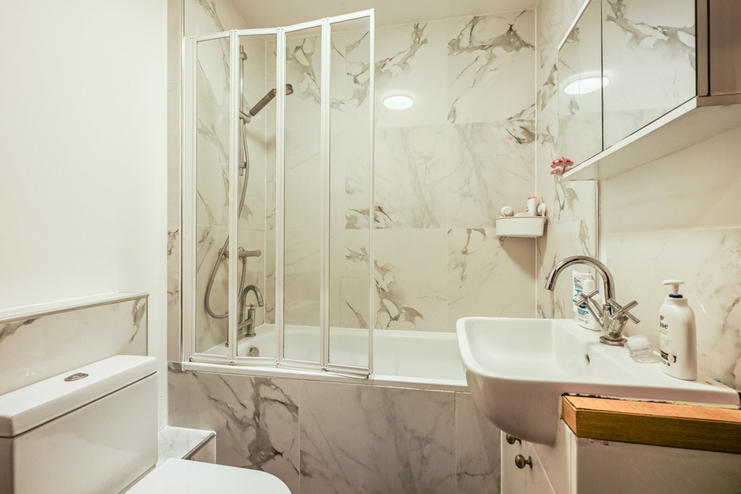 2 bedroom Flat for Letting Winnall Close, Winchester