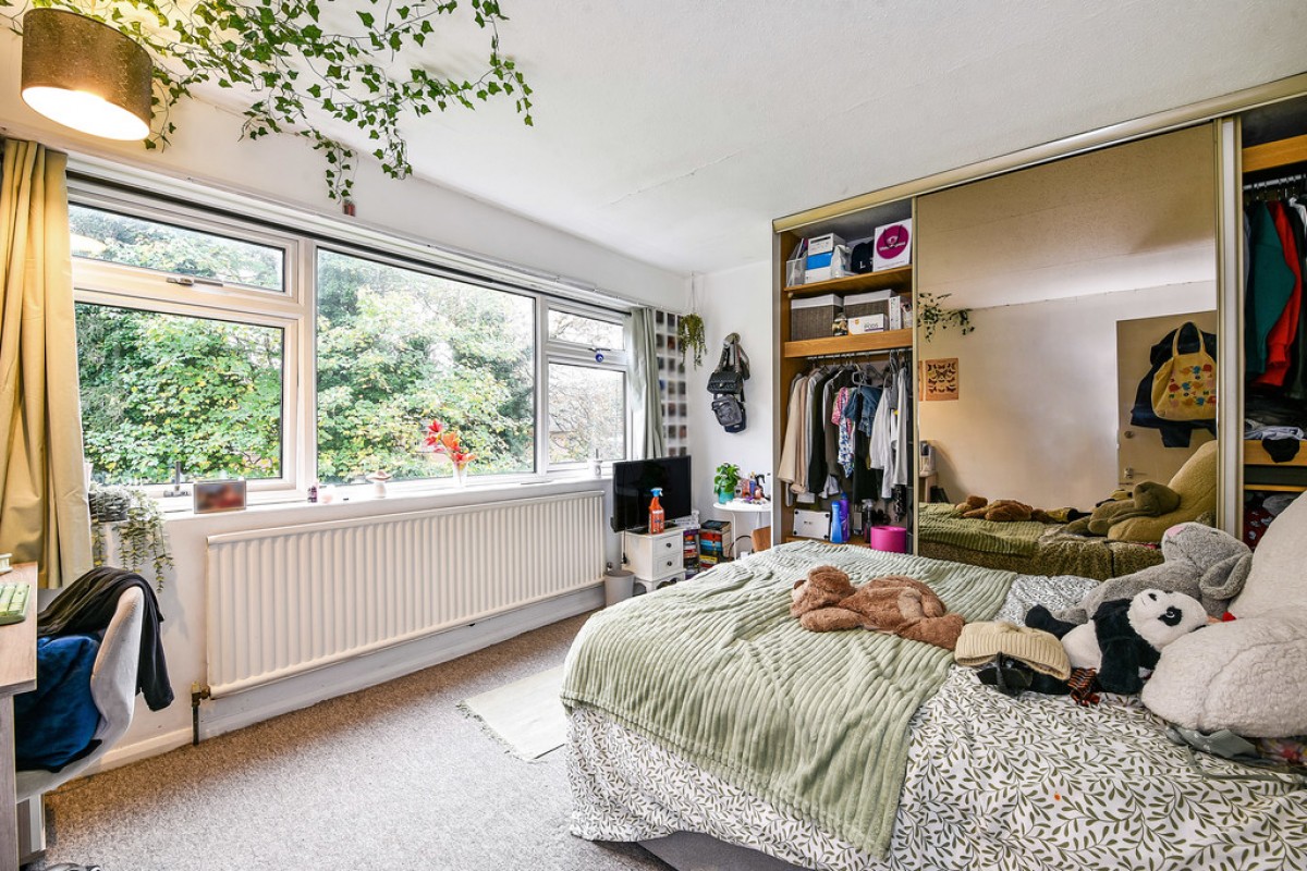 Sparkford Close, Winchester