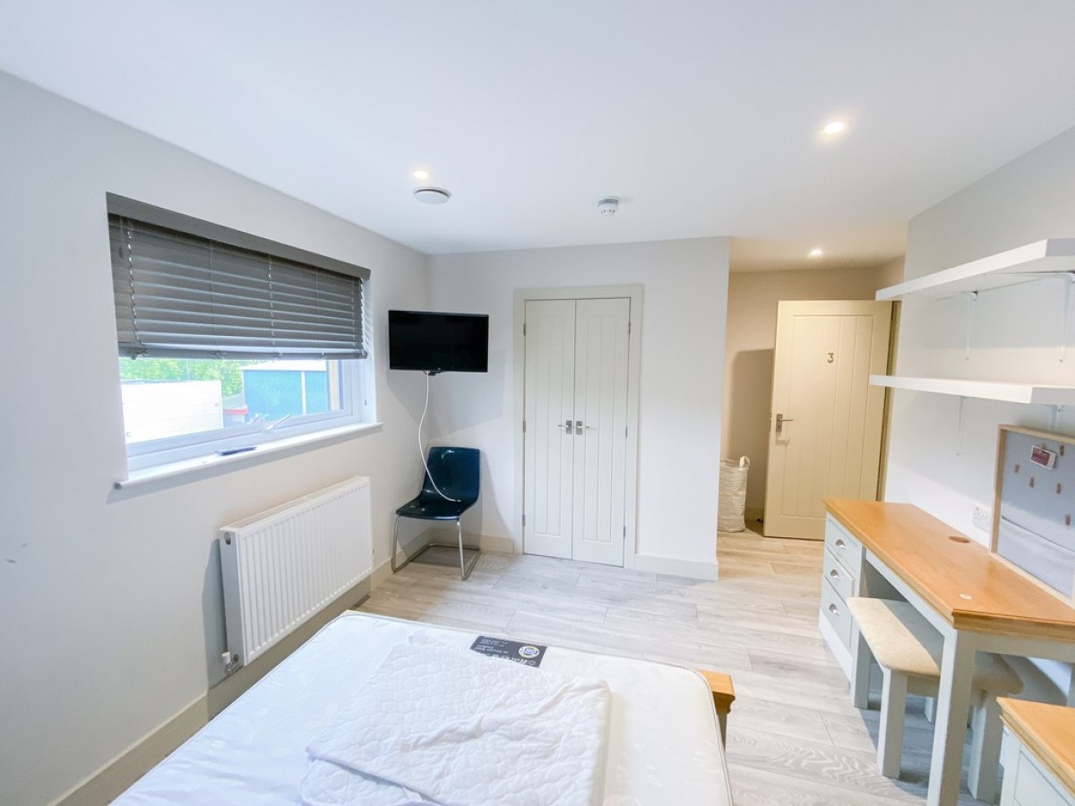 Winnall Close, Winchester