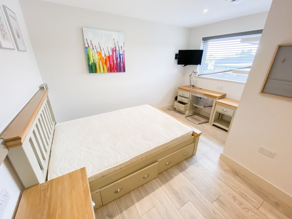 Winnall Close, Winchester