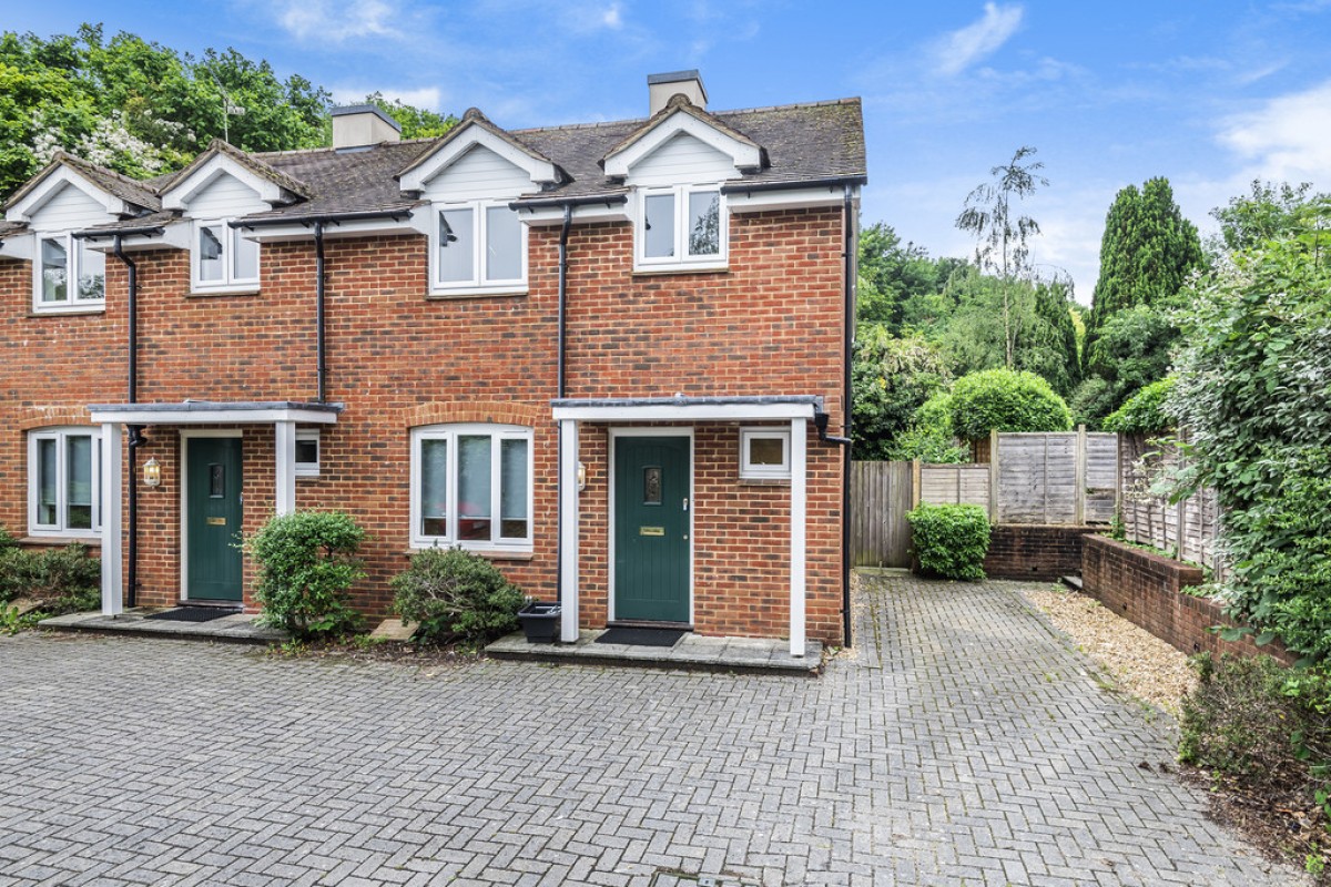 Montgomery Close, Stanmore, Winchester