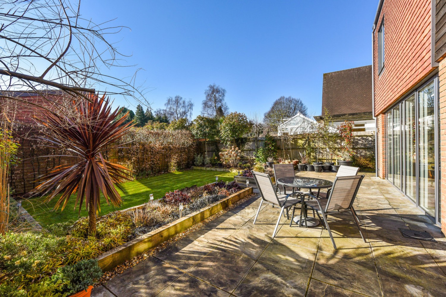 Three Maids Close, Winchester