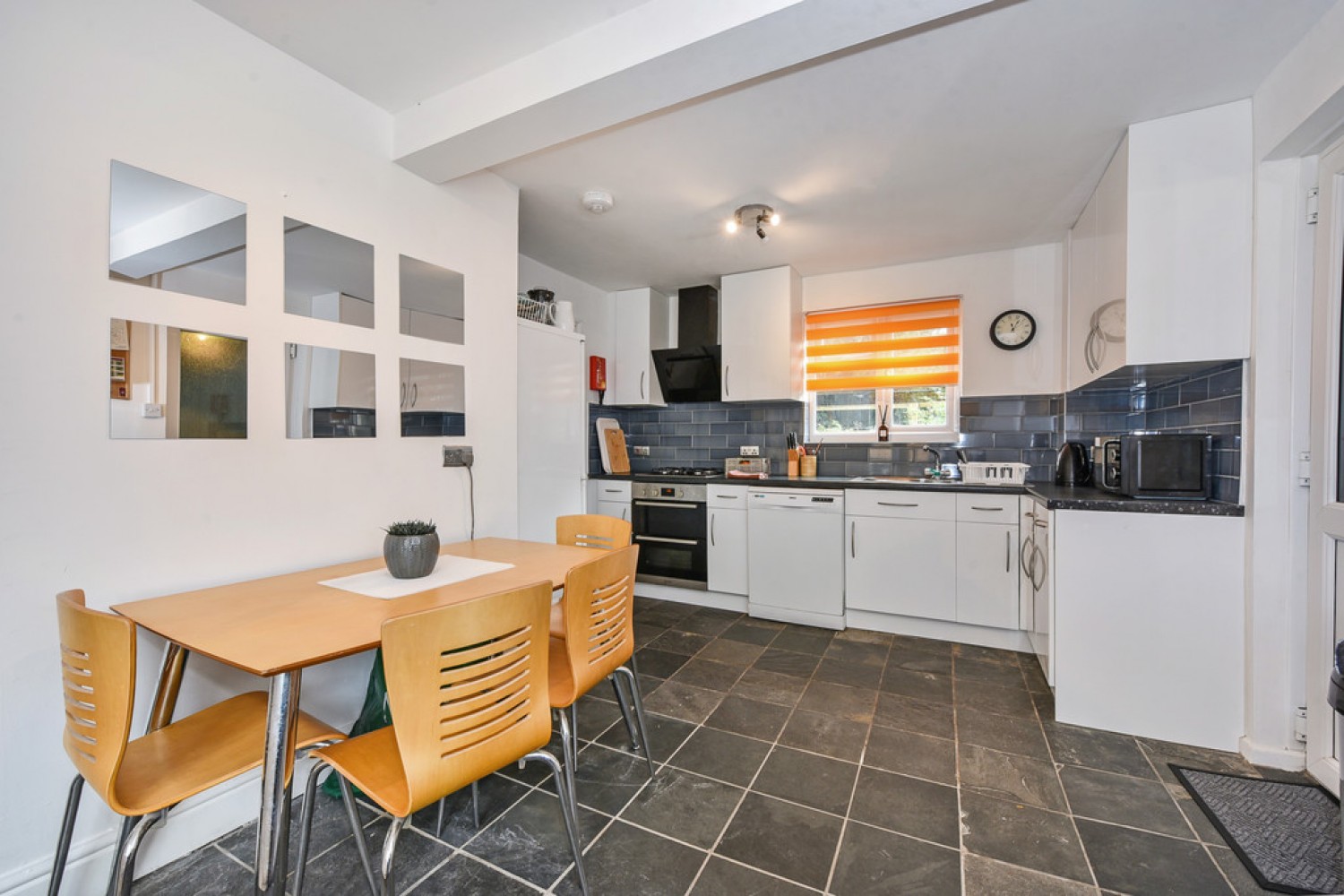 5 bedroom House for Letting Moss Road, Winnall, Winchester