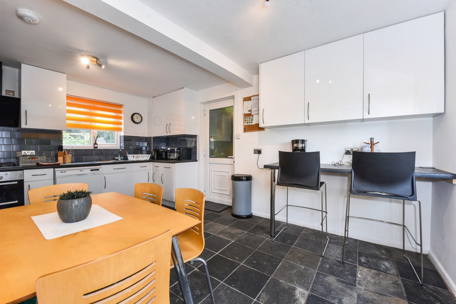 5 bedroom House for Letting Moss Road, Winnall, Winchester