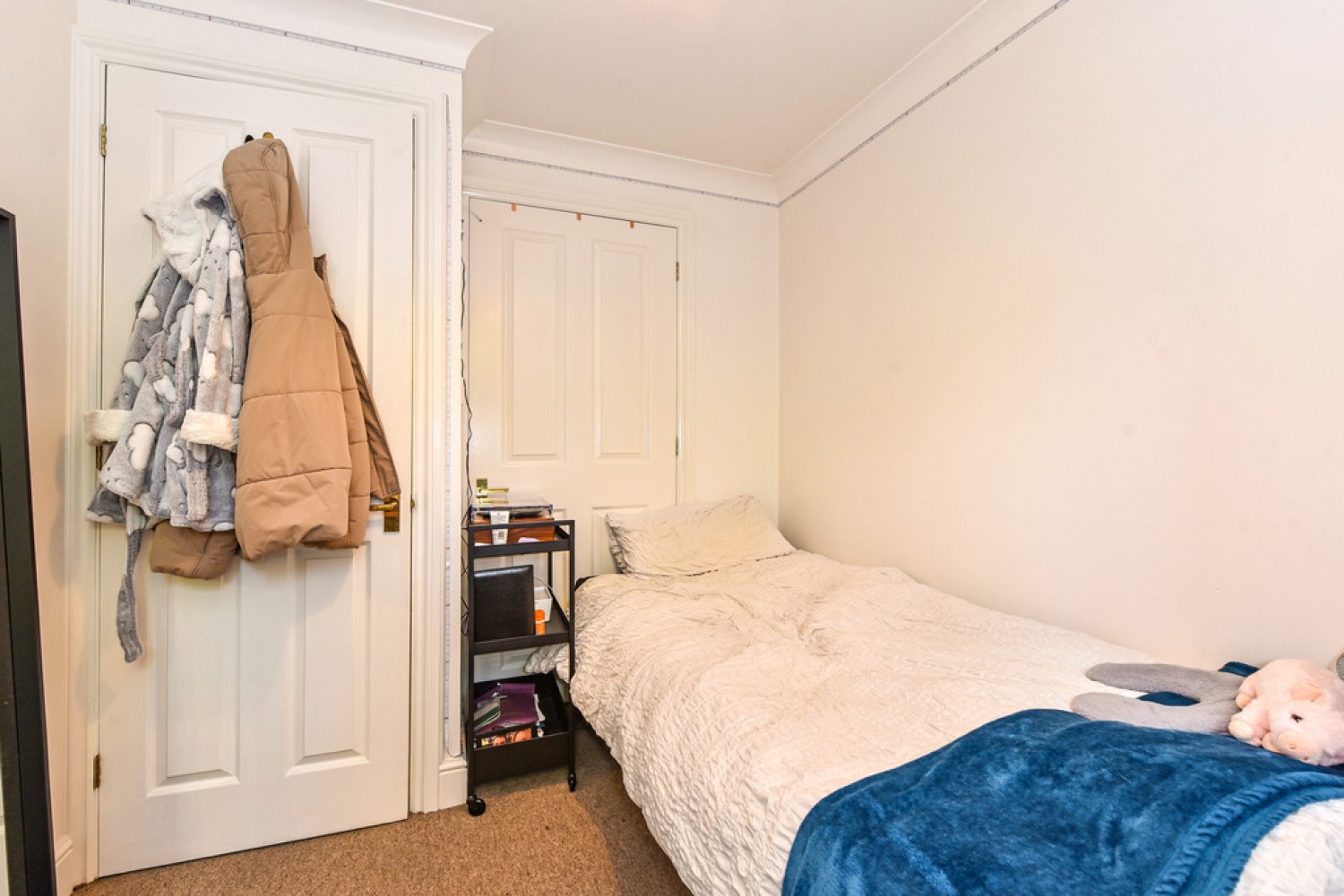 2 bedroom Flat in Bar End Road, Winchester