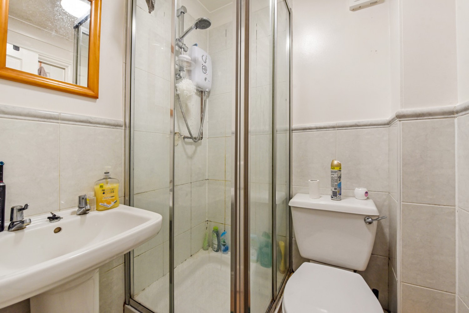 2 bedroom Flat in Bar End Road, Winchester