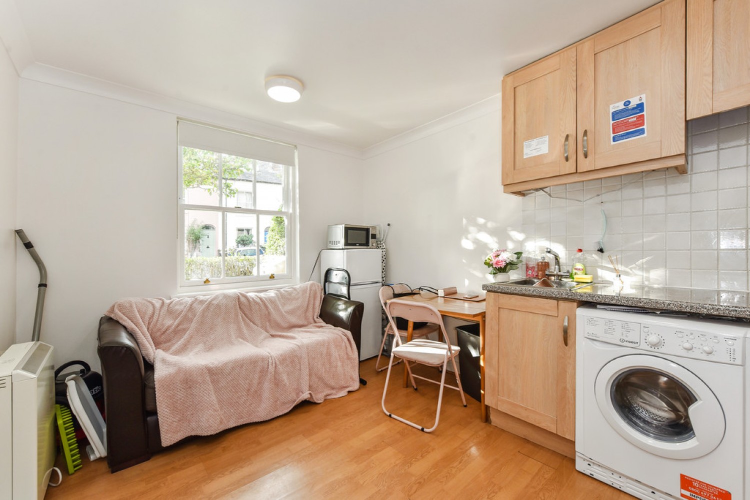 Bar End Road, Winchester