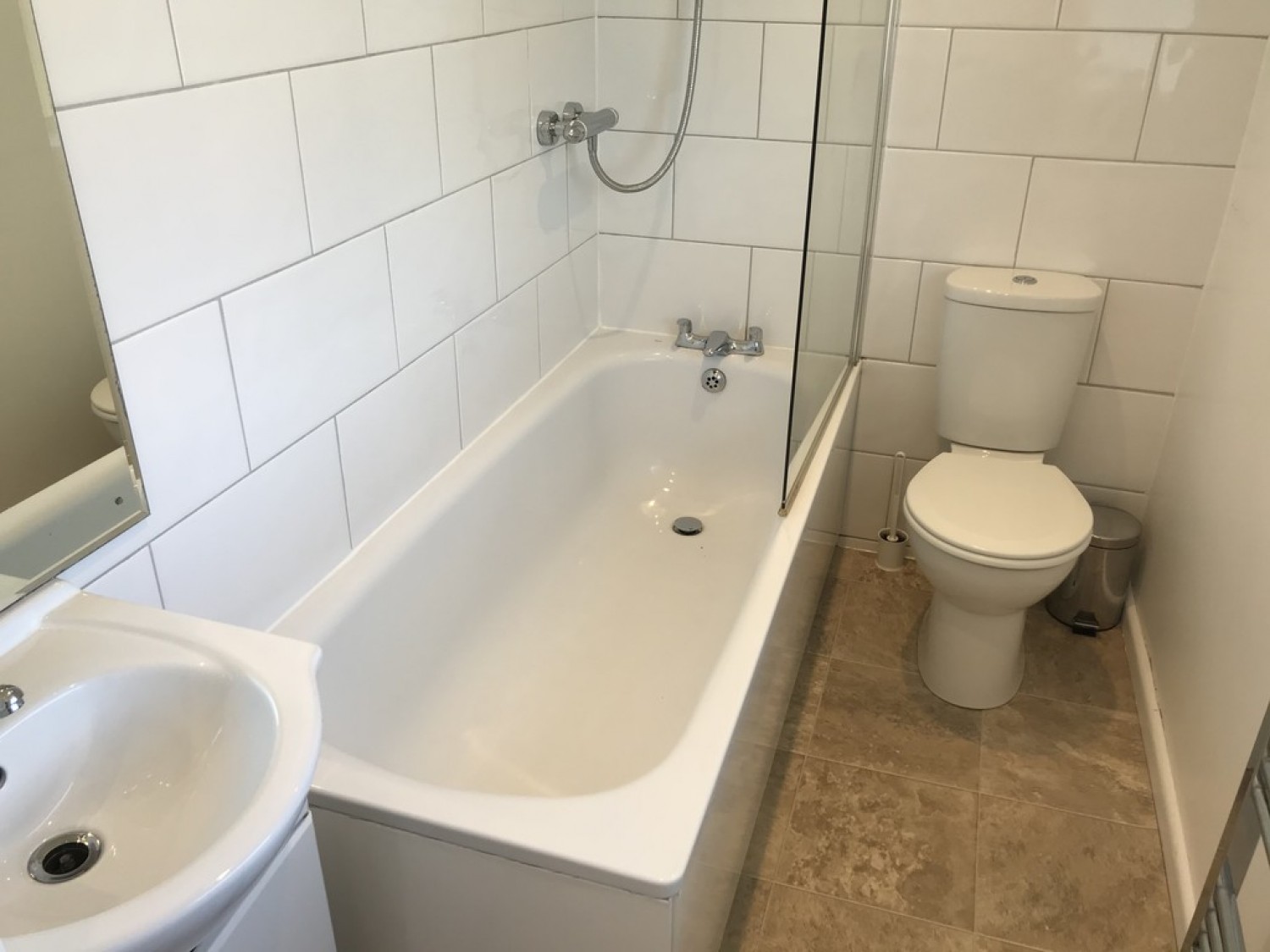 6 bedroom House for Sale Imber Road, Winnall , Winchester