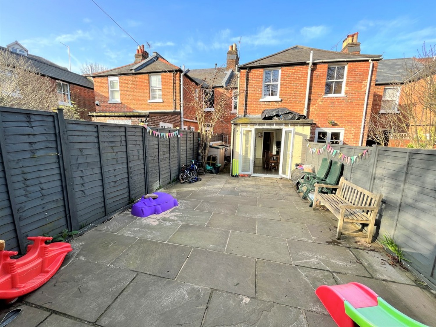 3 bedroom House for Letting Hyde Close, Winchester