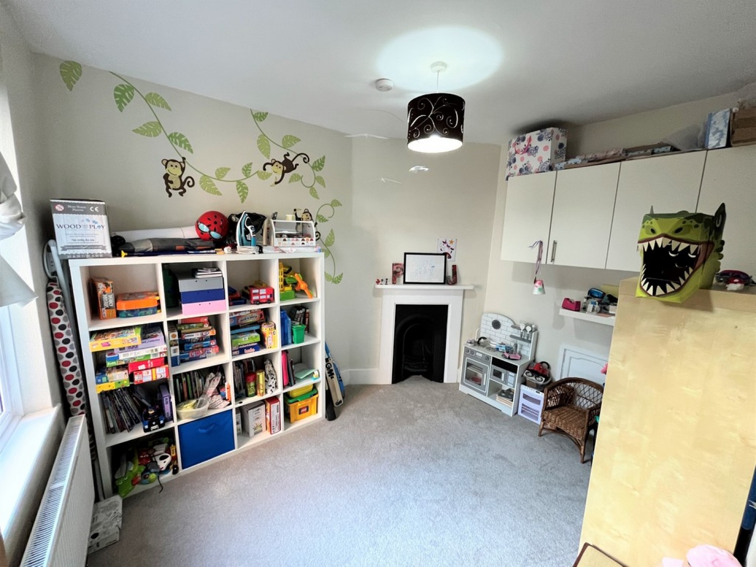 3 bedroom House for Letting Hyde Close, Winchester