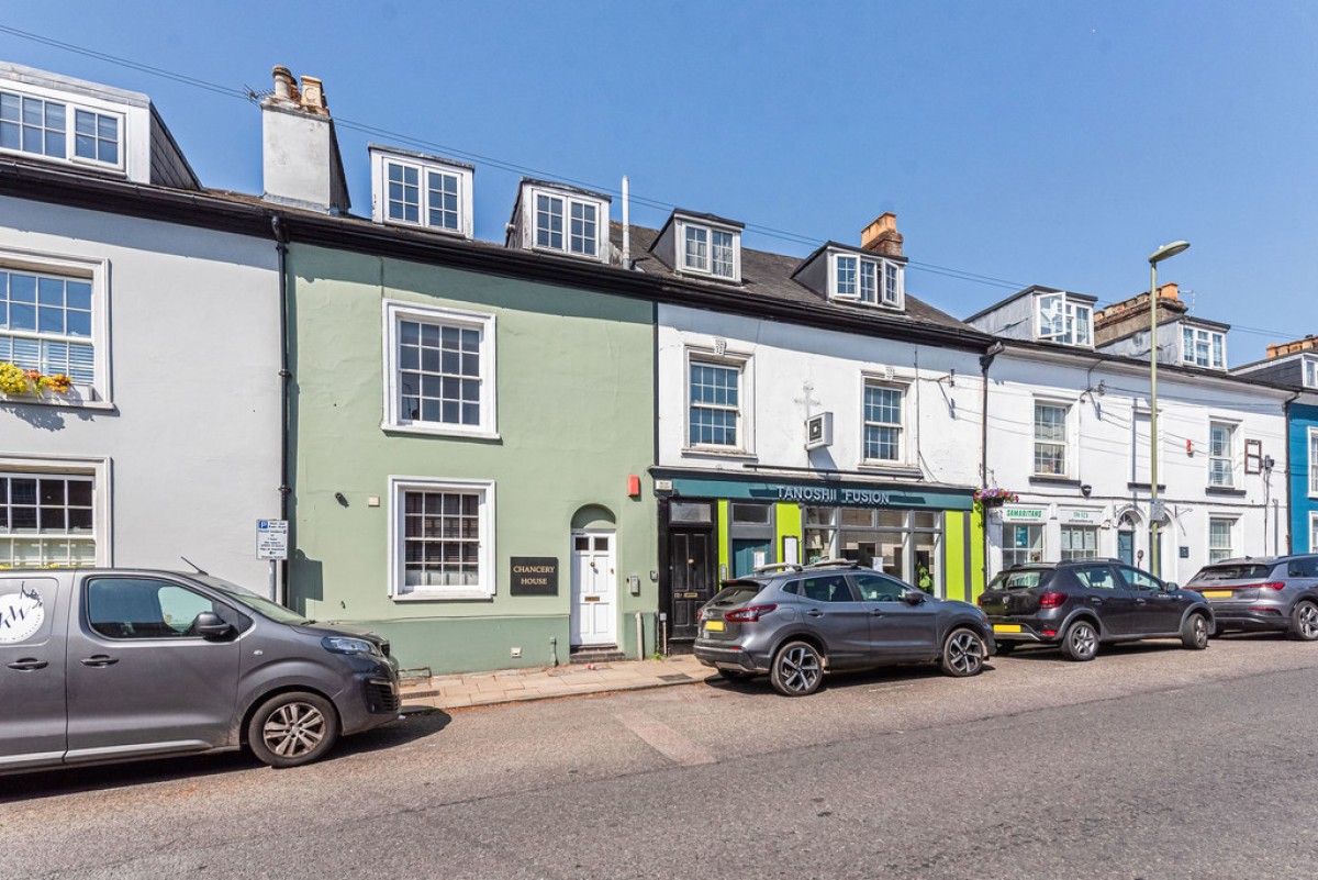 Upper High Street, Winchester