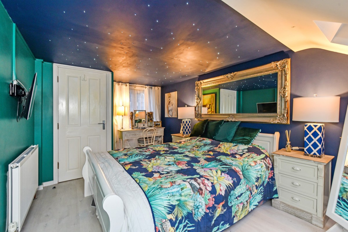 Western Road , Winchester