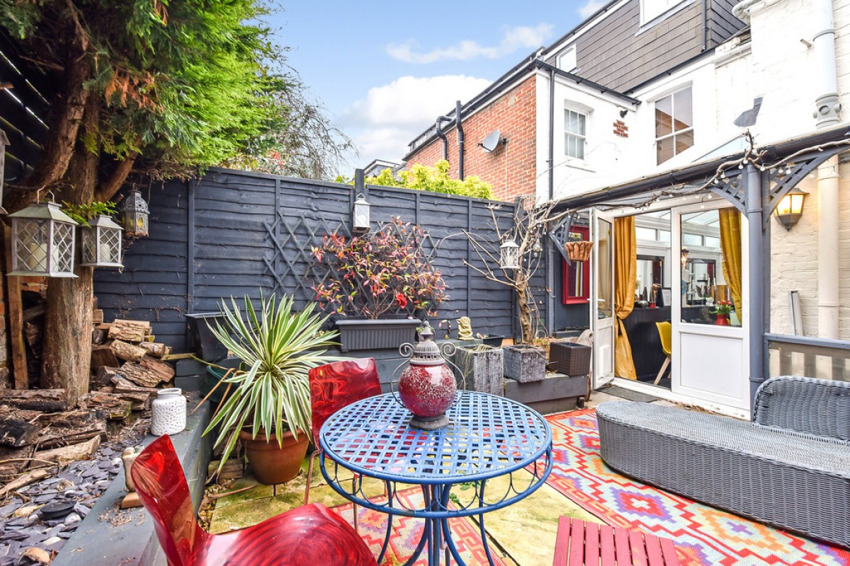 Western Road , Winchester