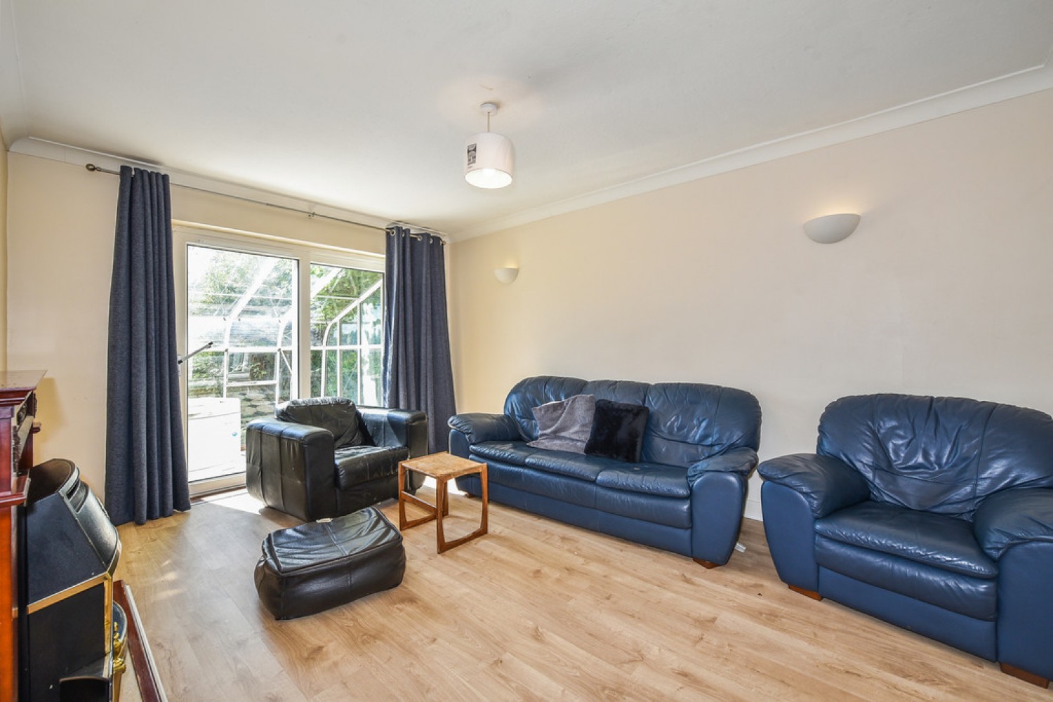 5 bedroom House in Fox Lane, Stanmore
