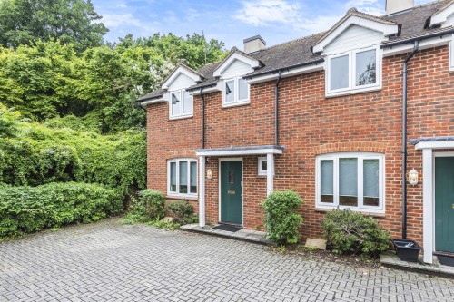 Montgomery Close, Stanmore, Winchester