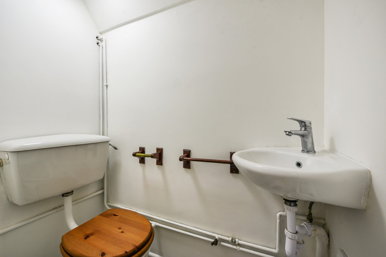 4 bedroom House in Milland Road, Winchester