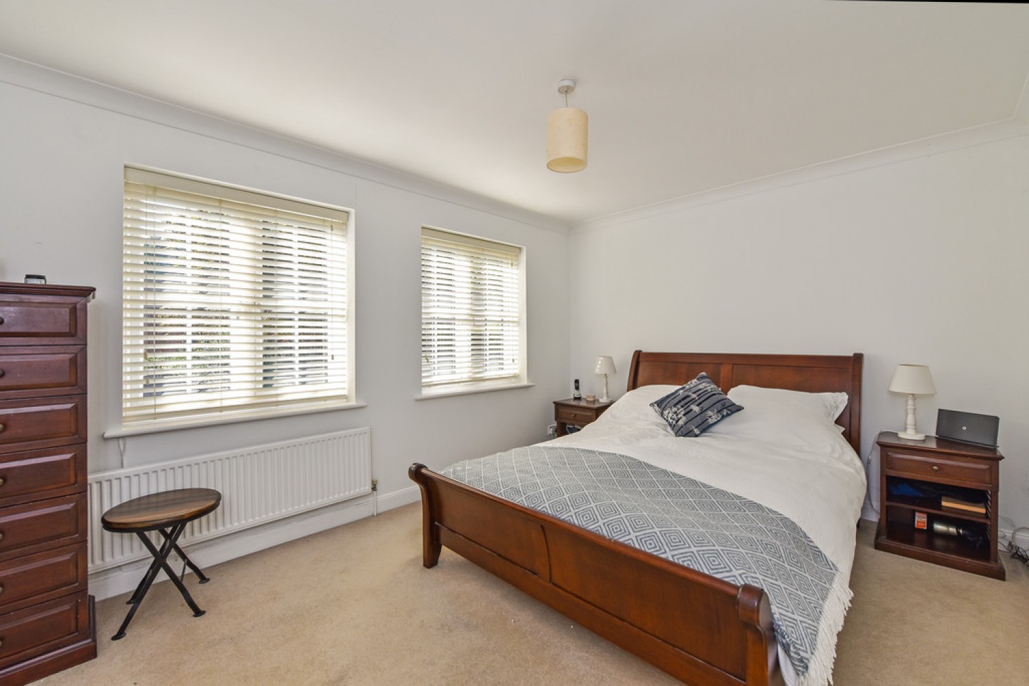 3 bedroom House for Sale Wentworth Grange, St Cross