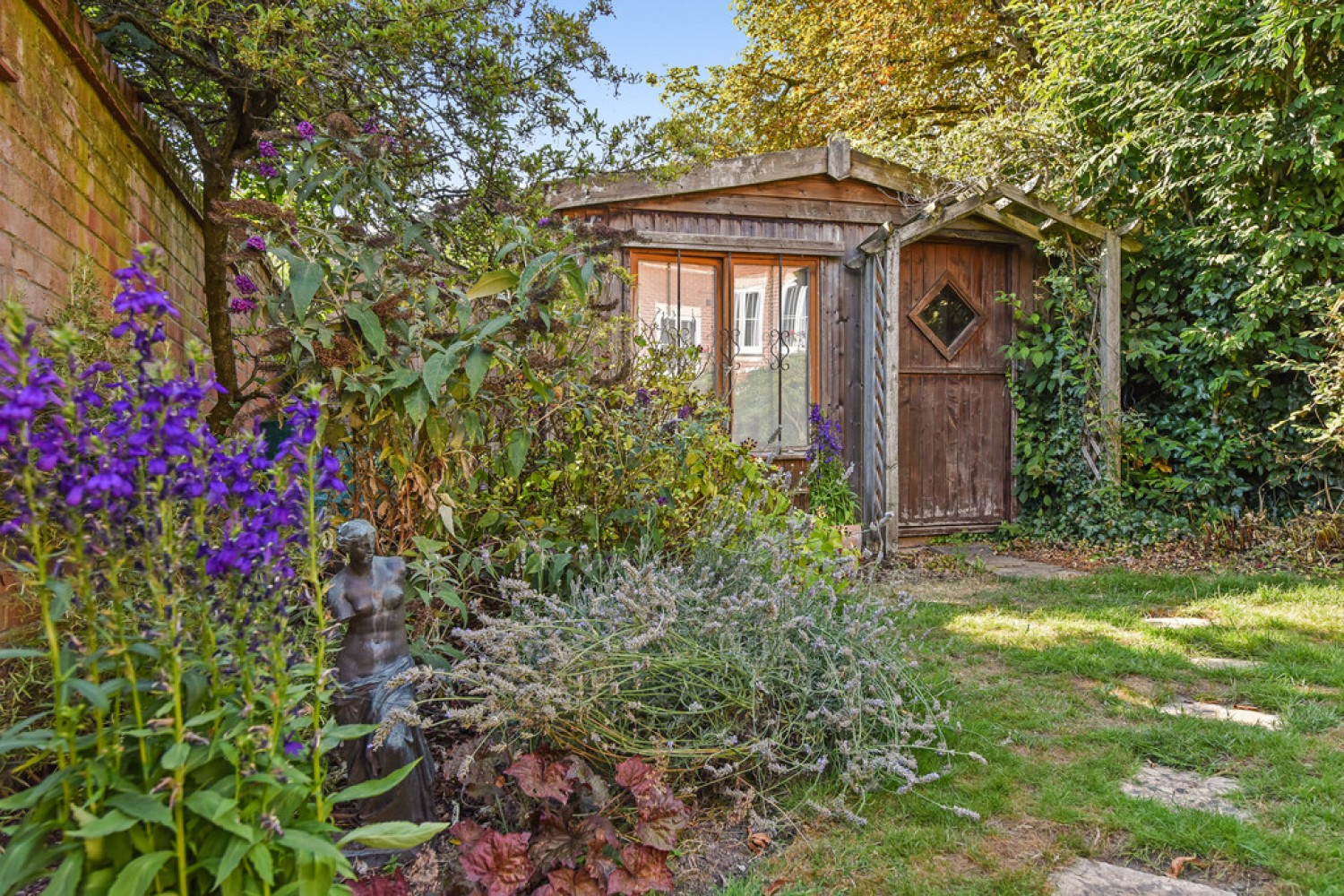 3 bedroom House for Sale Wentworth Grange, St Cross