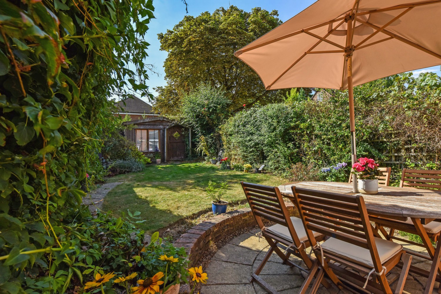 3 bedroom House for Sale Wentworth Grange, St Cross
