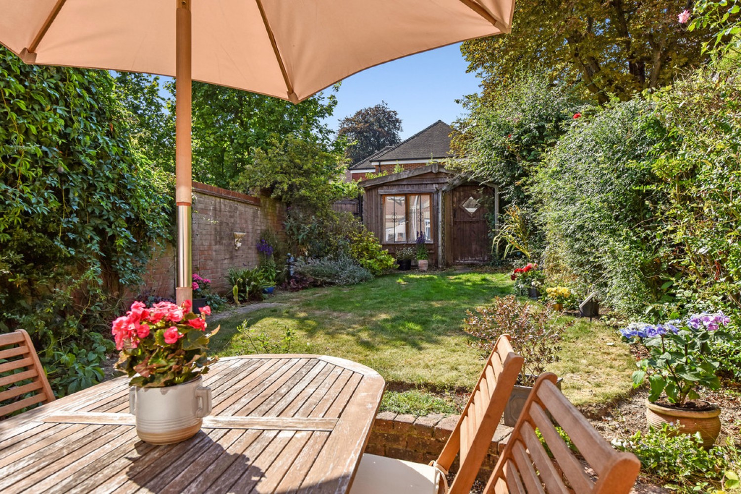 3 bedroom House for Sale Wentworth Grange, St Cross