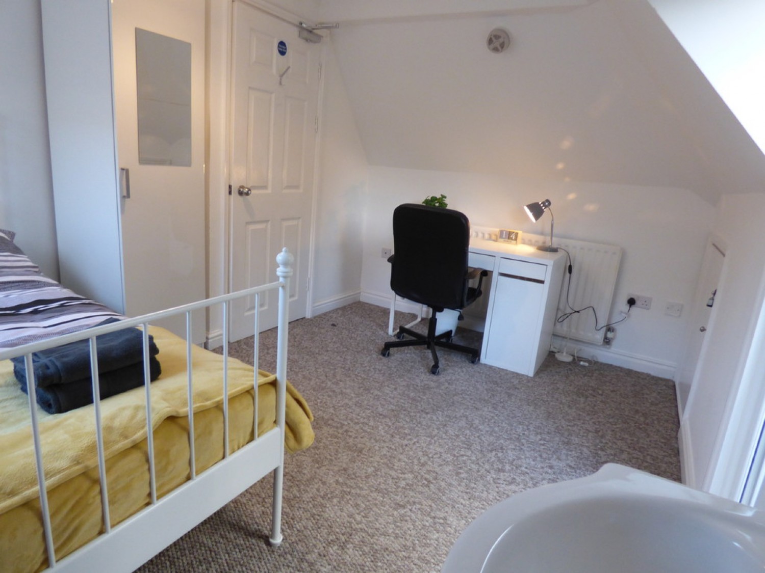 City Road, Winchester