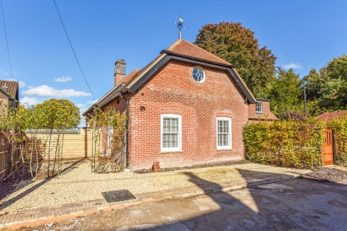 Haig Road, Alresford