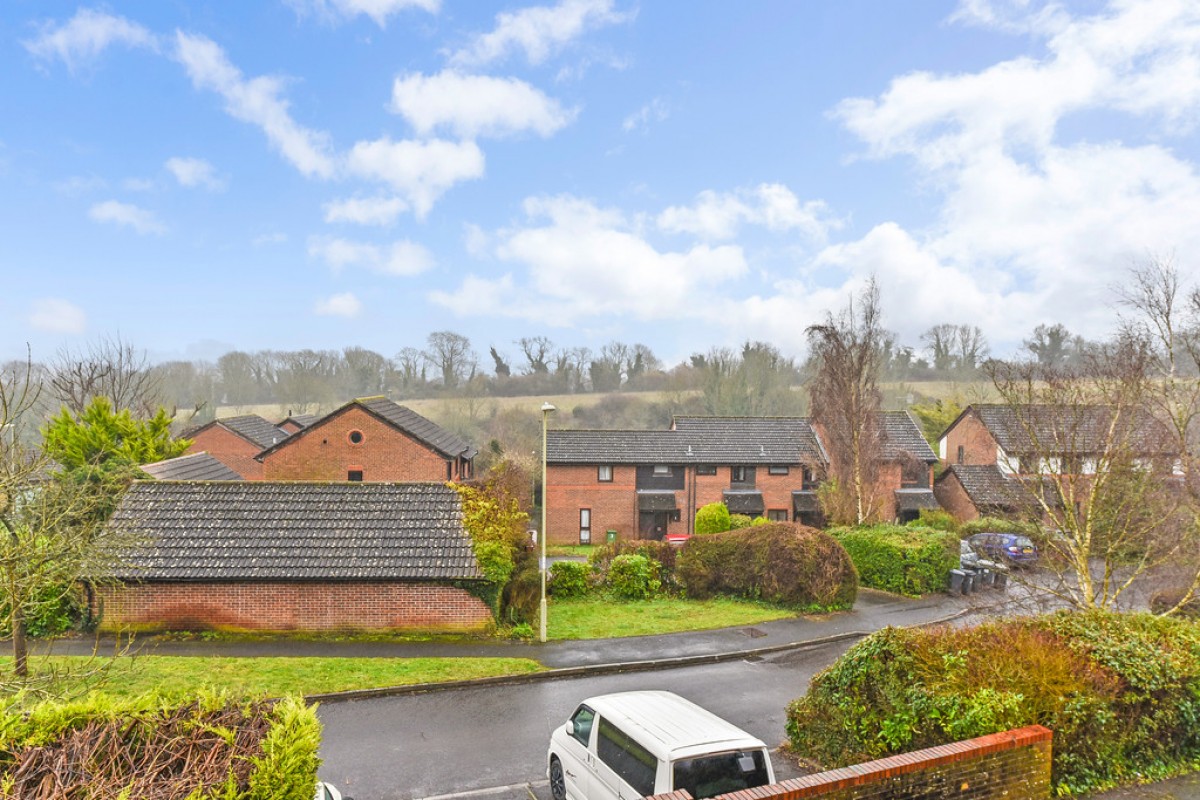 Kestrel Close, Badger Farm
