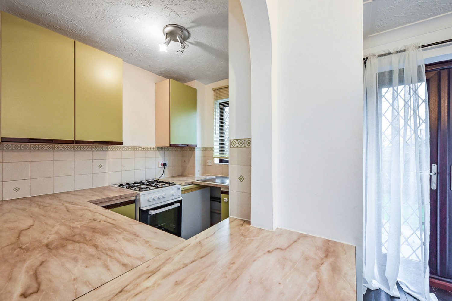 1 bedroom House for Letting Kestrel Close, Badger Farm