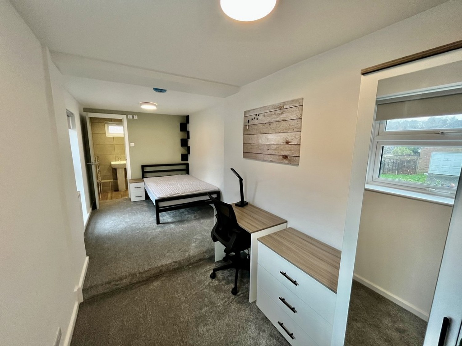 1 bedroom House of Multiple Occupation for Letting Imber Road, Winnall