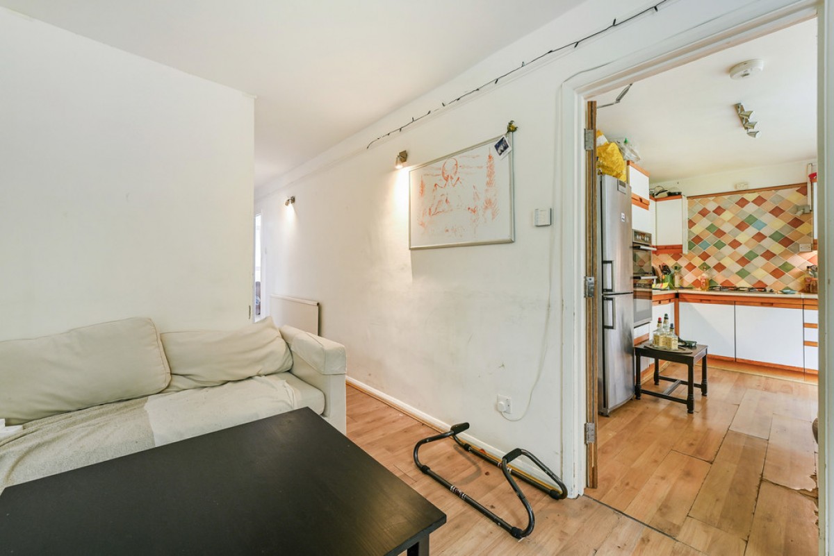 Sparkford Close, Winchester