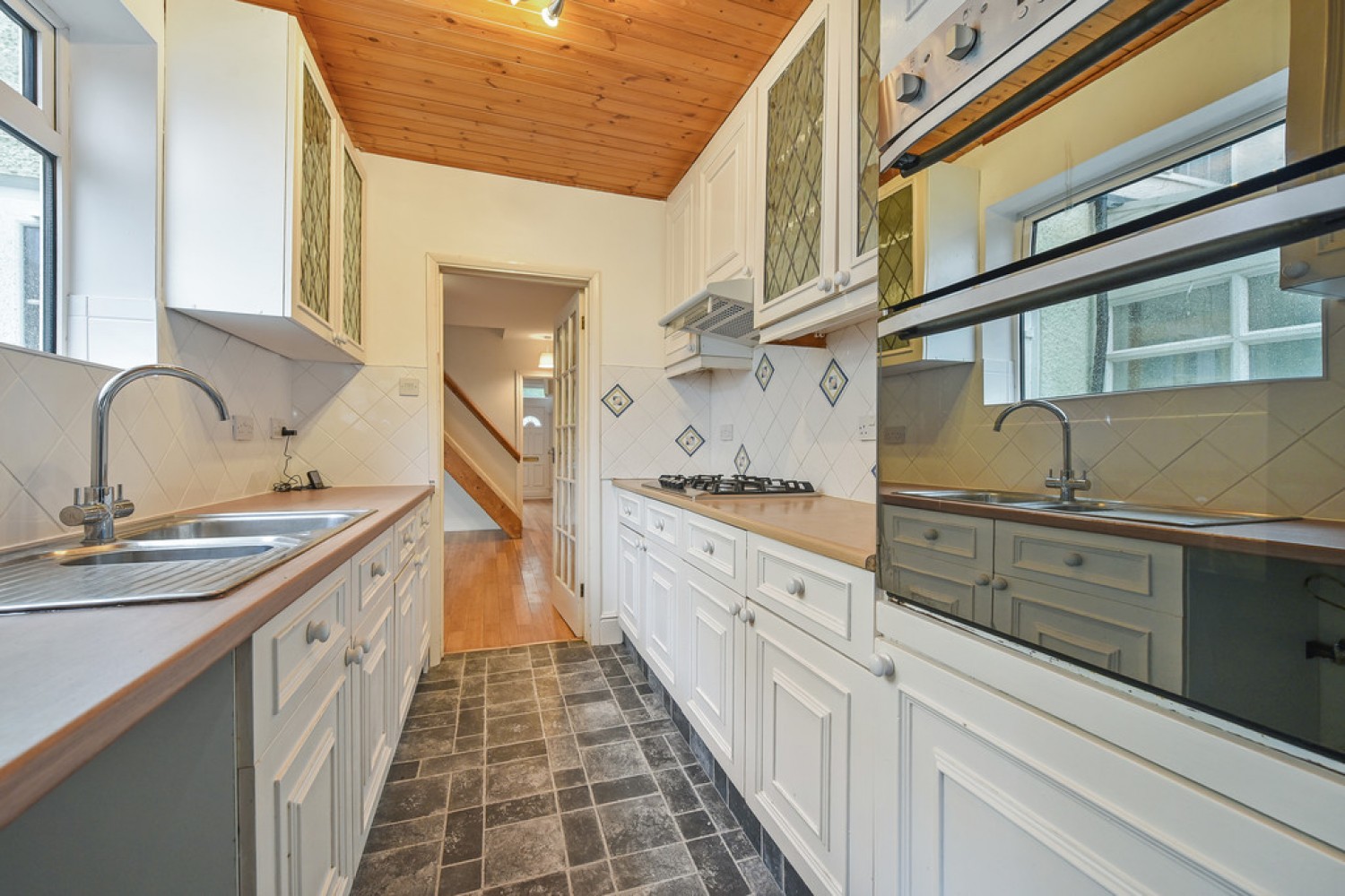 3 bedroom House for Sale Oakland Road, Whitchurch