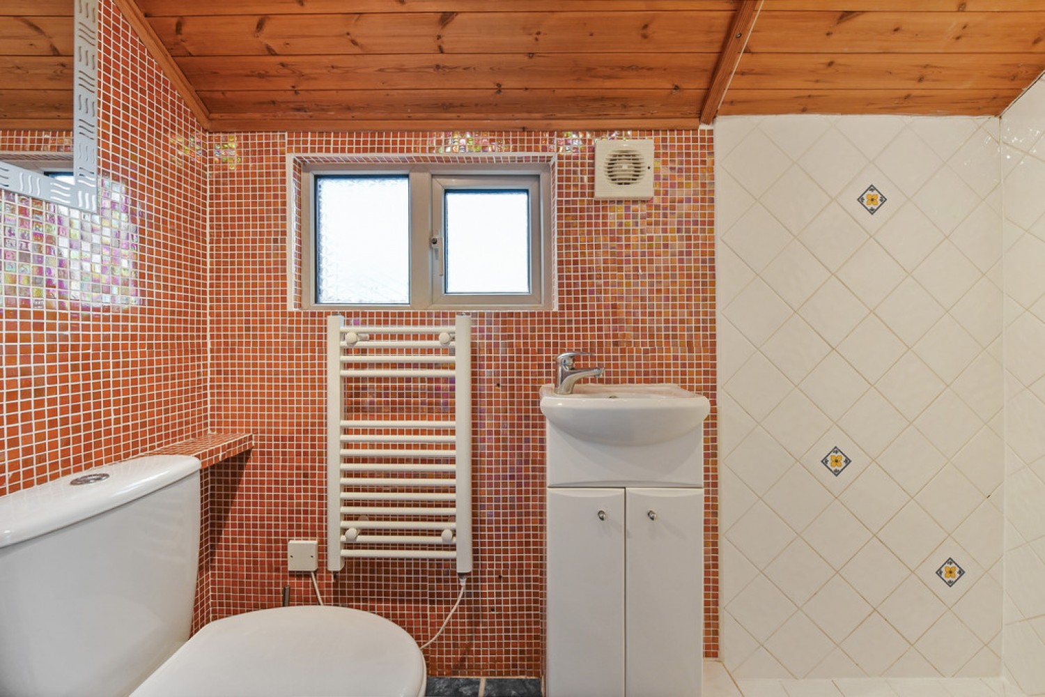 3 bedroom House for Sale Oakland Road, Whitchurch