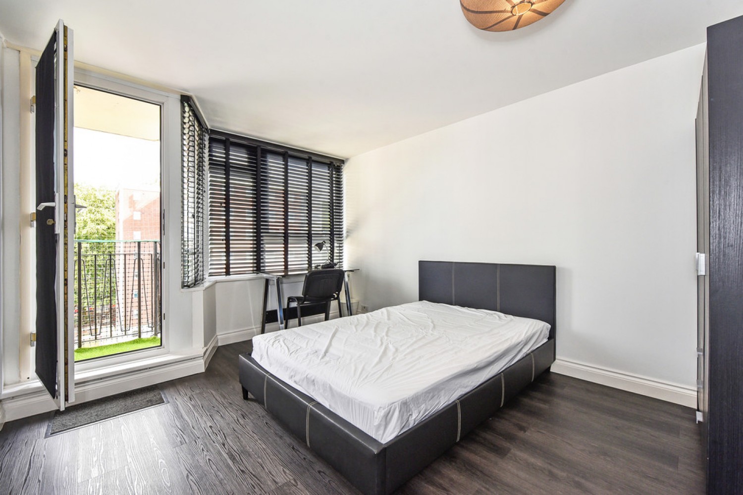 3 bedroom Flat for Letting Winnall Manor Road, Winchester