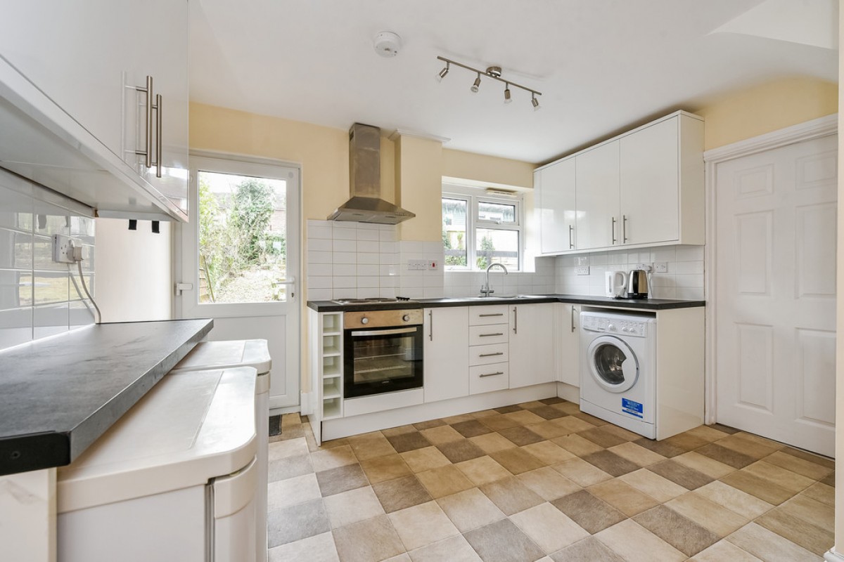 Winnall Manor Road, Winchester