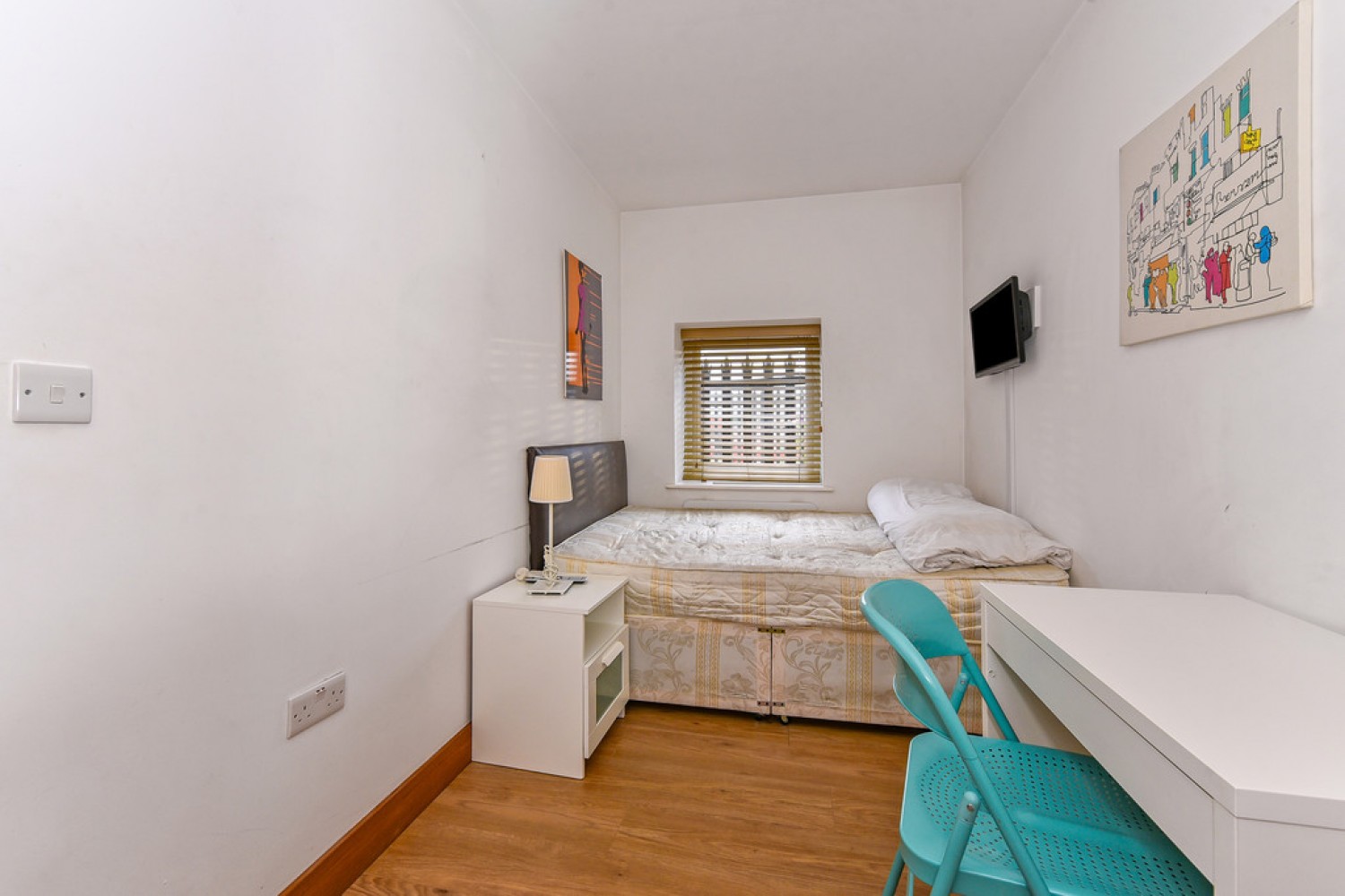 3 bedroom House of Multiple Occupation in Balfour House, Winchester