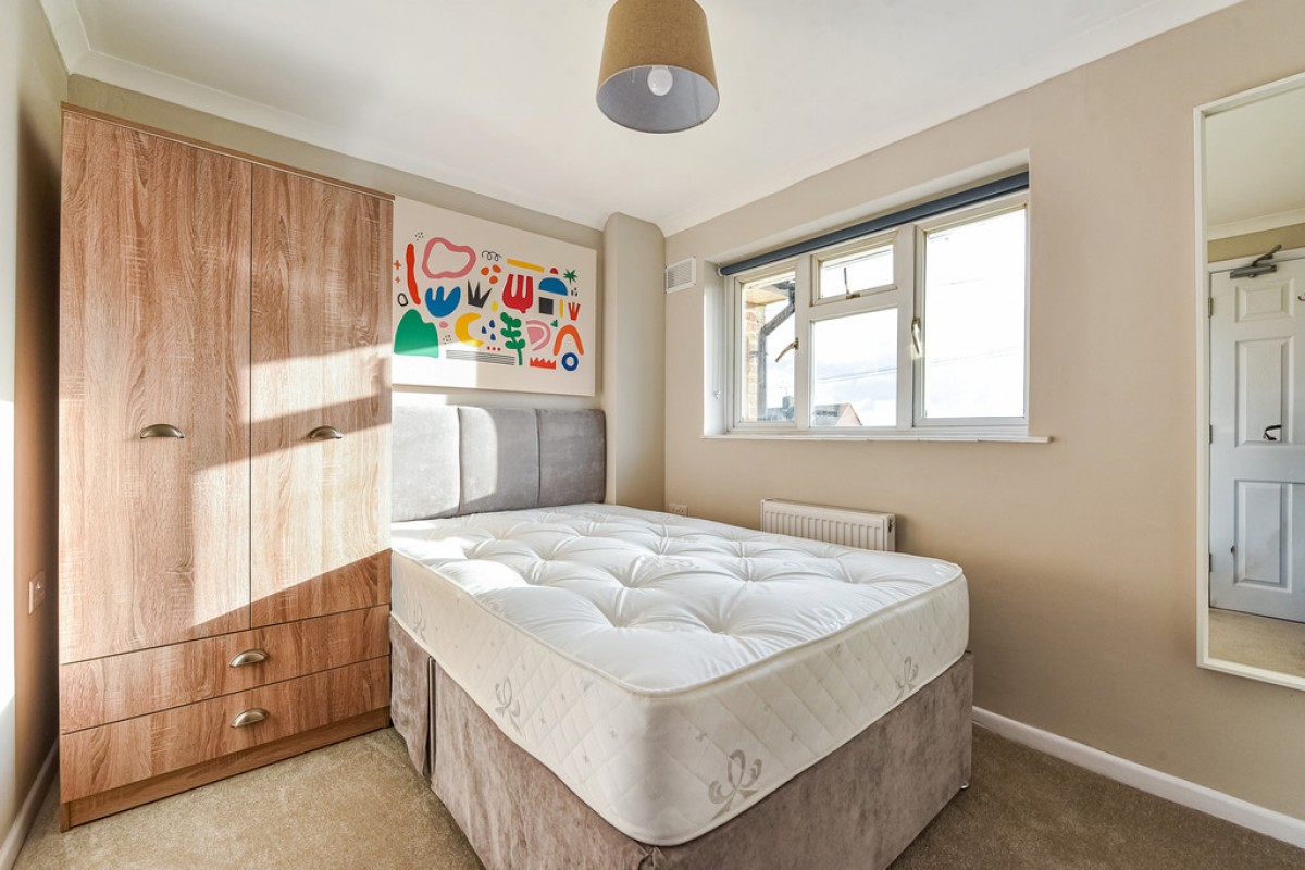 Taplings Road, Weeke