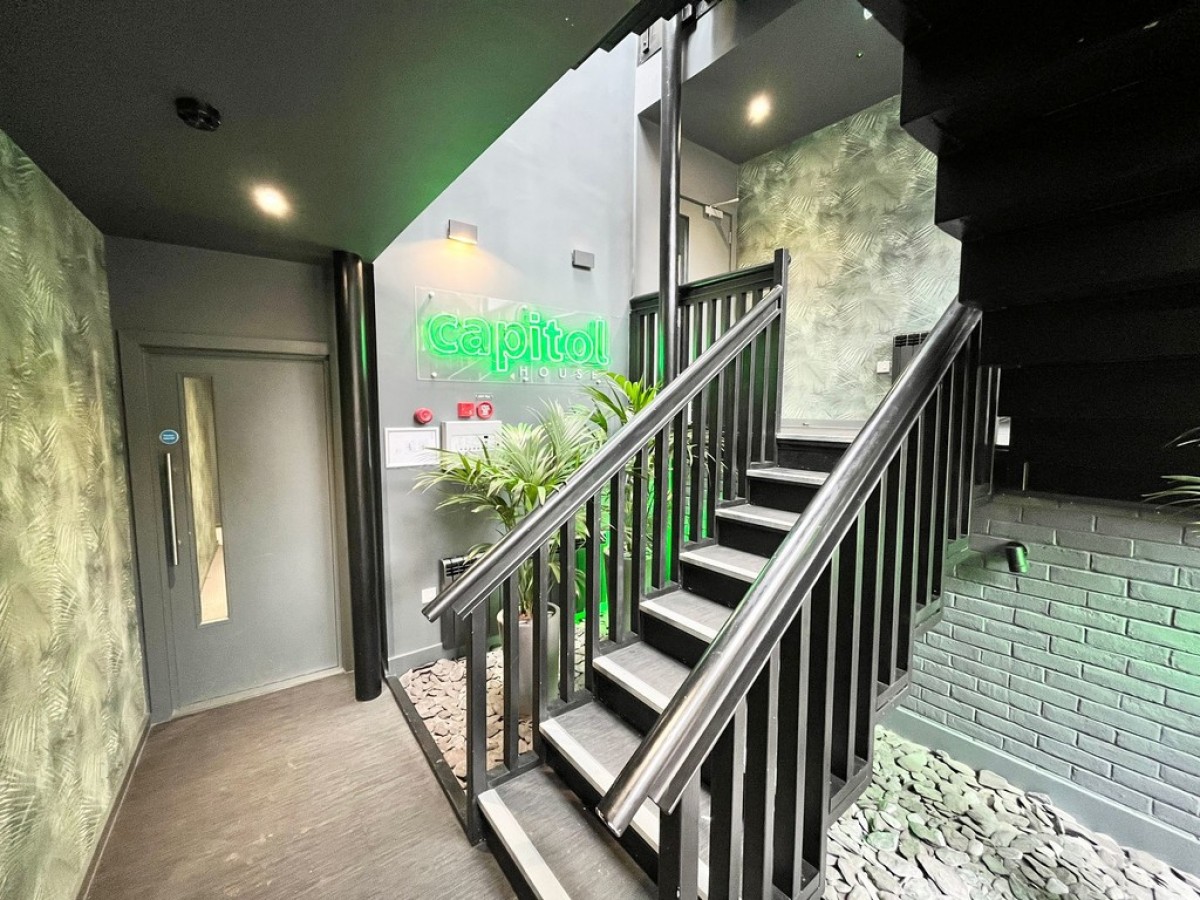 Old Station Approach, Hampshire