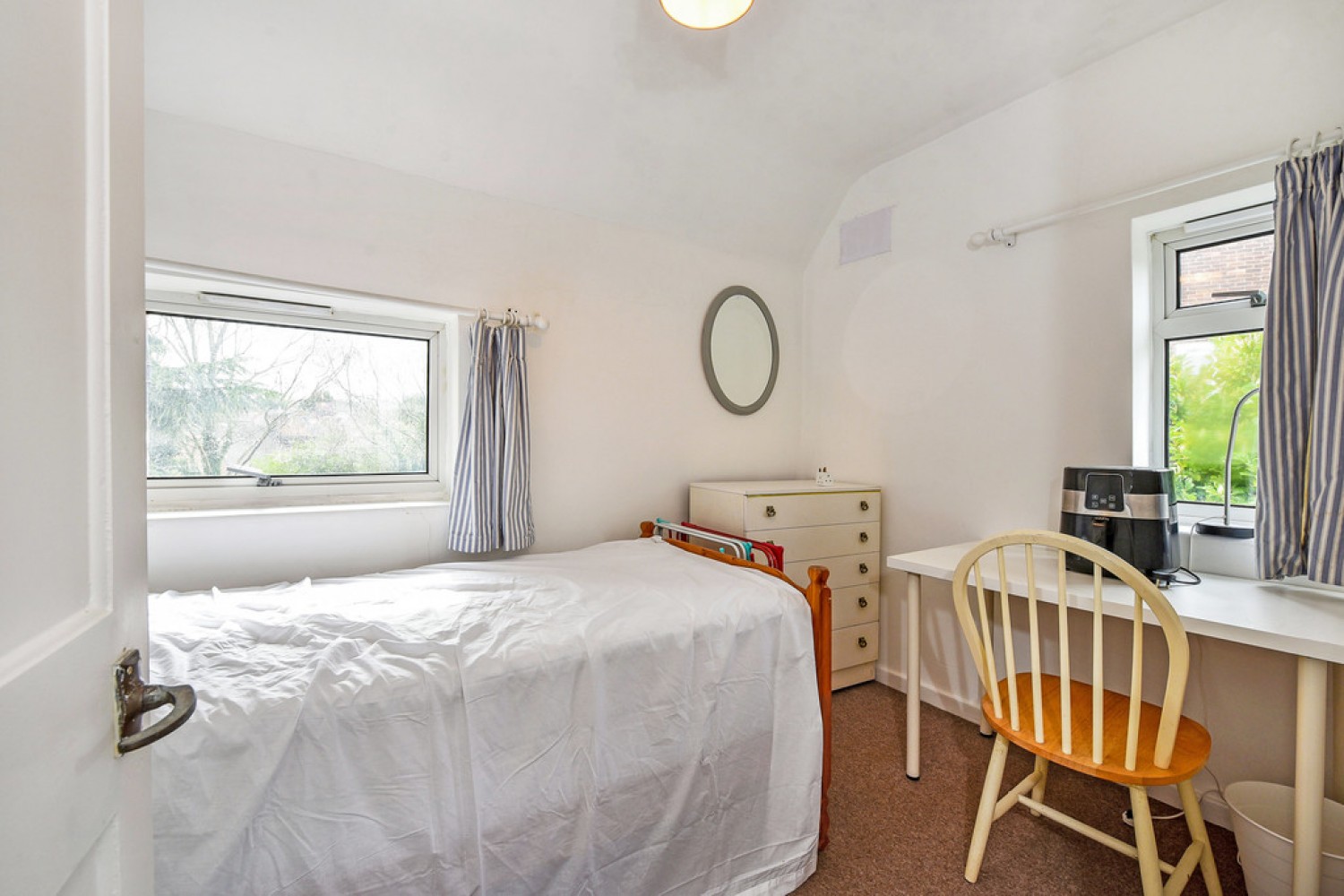 5 bedroom House for Letting Fox Lane, Winchester