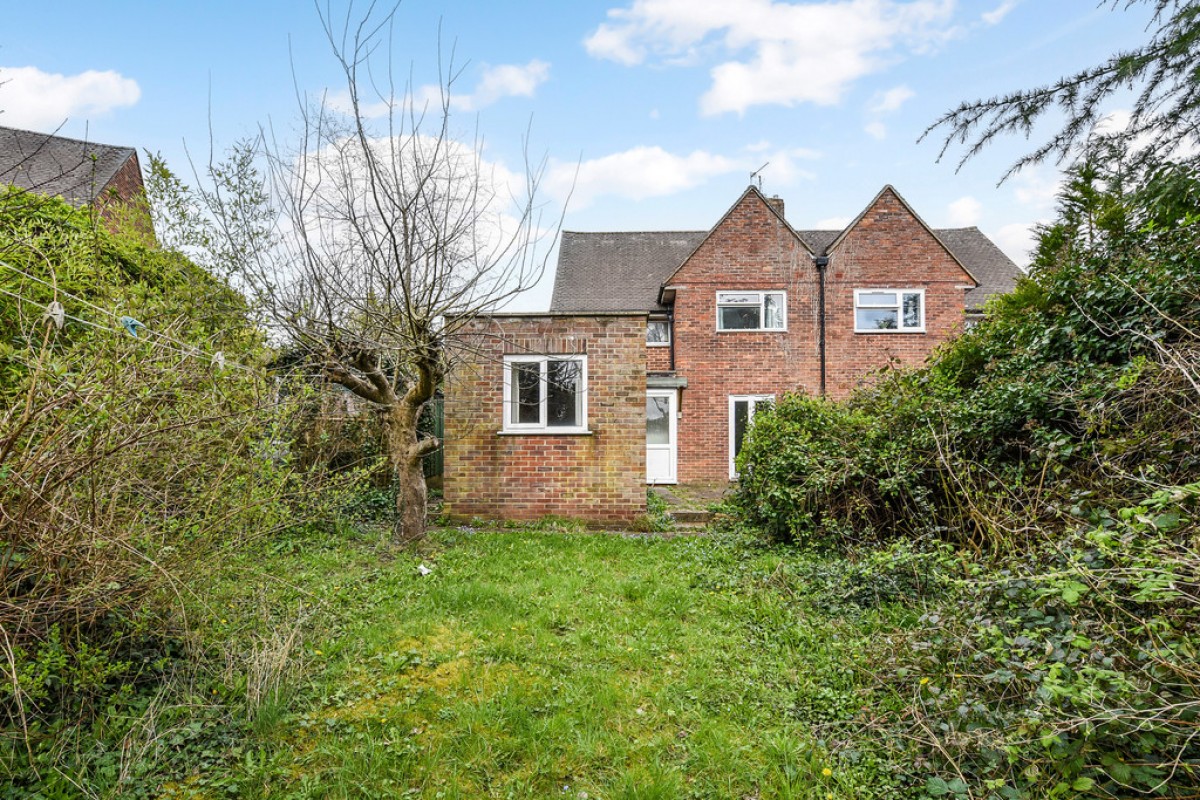 Fox Lane, Winchester