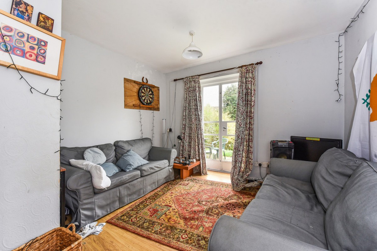 Wavell Way, Winchester