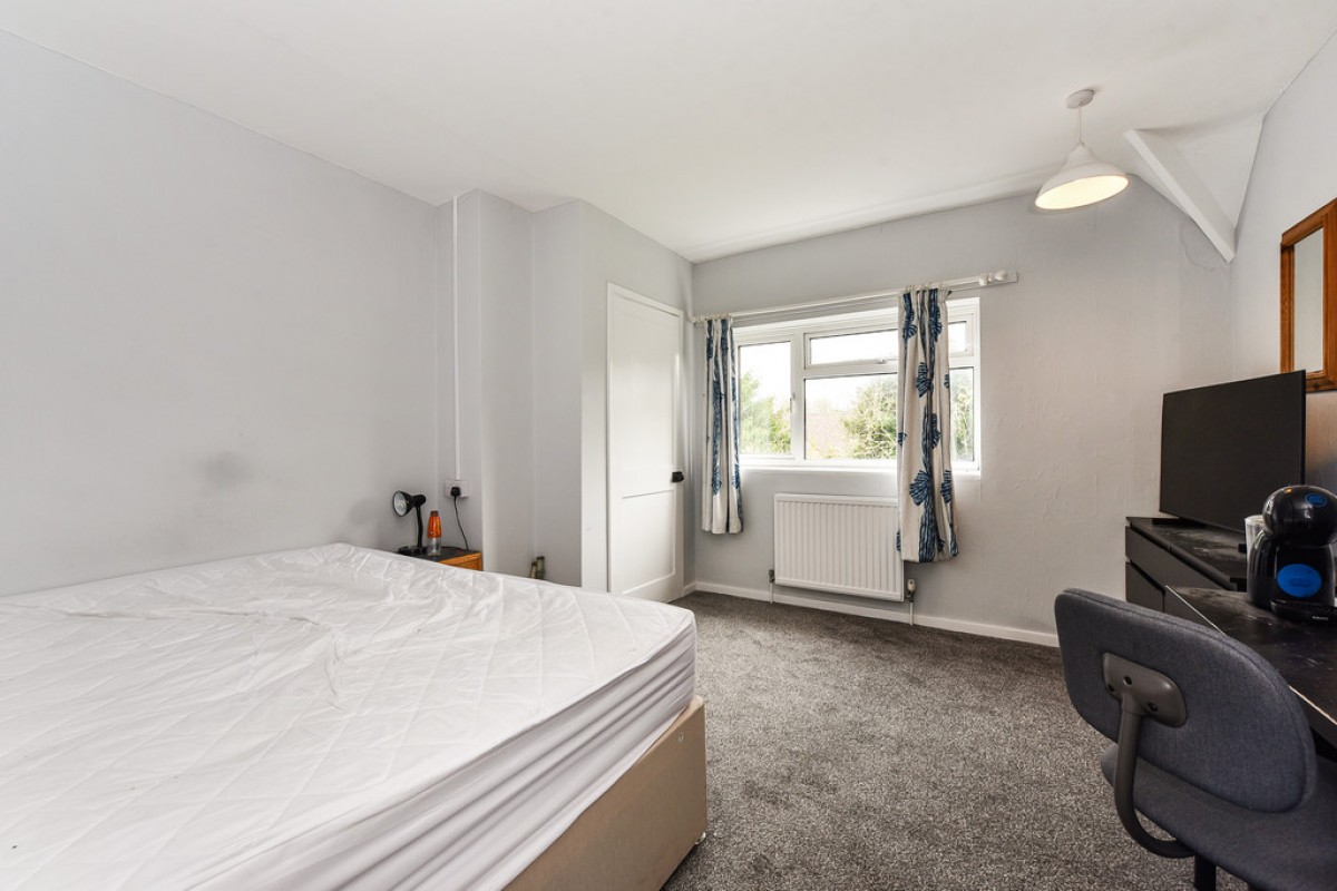 Wavell Way, Winchester