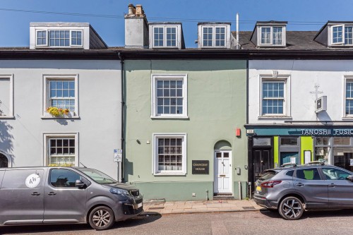 Upper High Street, Winchester