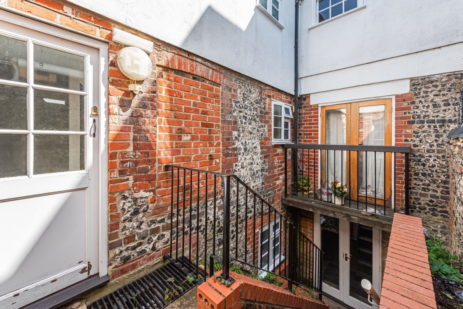 1 bedroom Flat for Sale Upper High Street, Winchester