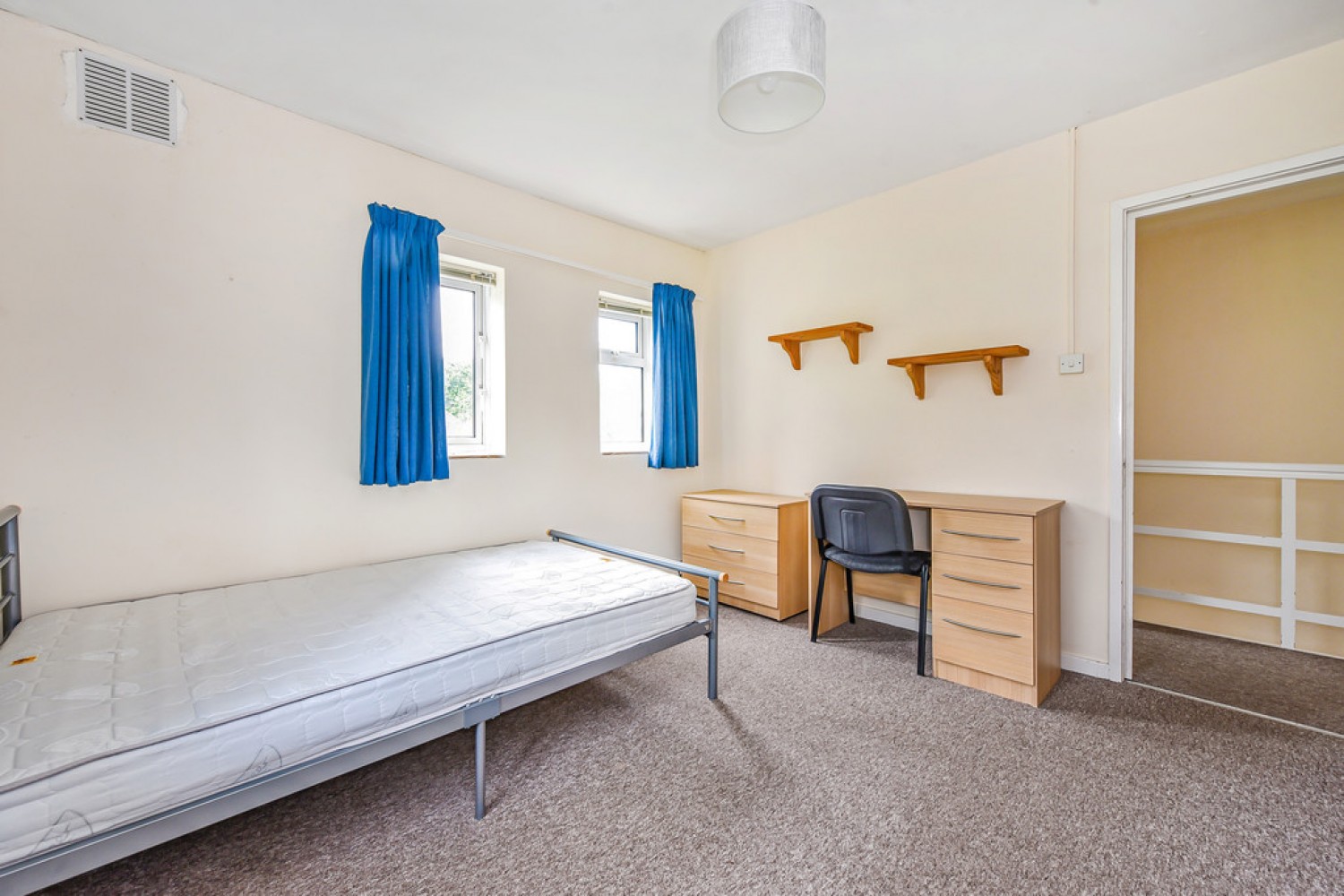 5 bedroom House for Letting Minden Way, Stanmore