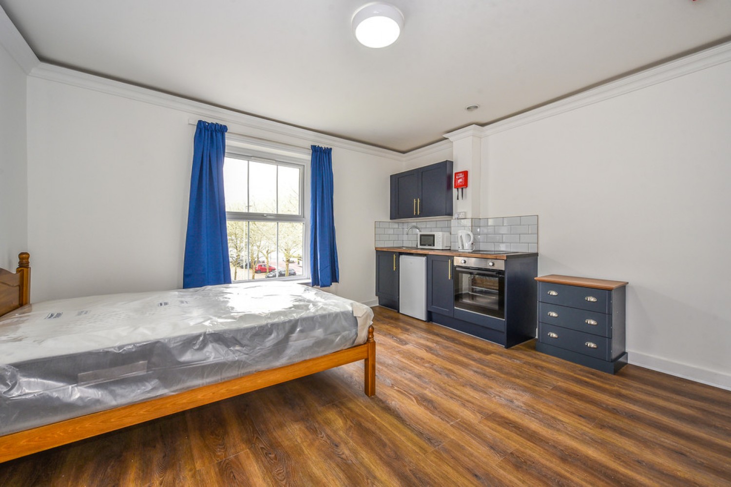 1 bedroom House of Multiple Occupation for Letting Rooms Available